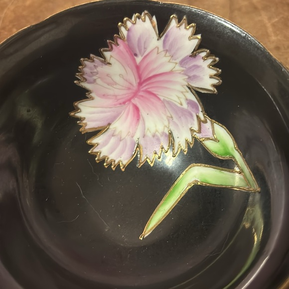 TRIMONT CHINA MADE IN OCCUPIED JAPAN Black Floral Teacup and Saucer Set - Picture 6 of 6